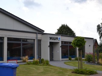 Haus mit Aufschrift "Wulff"